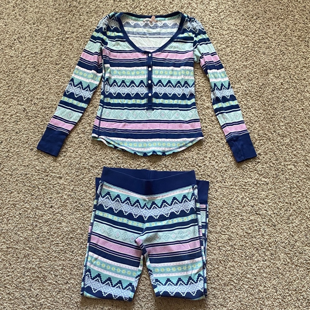 Victoria's Secret Womens Pajama Set in Blue and Pink